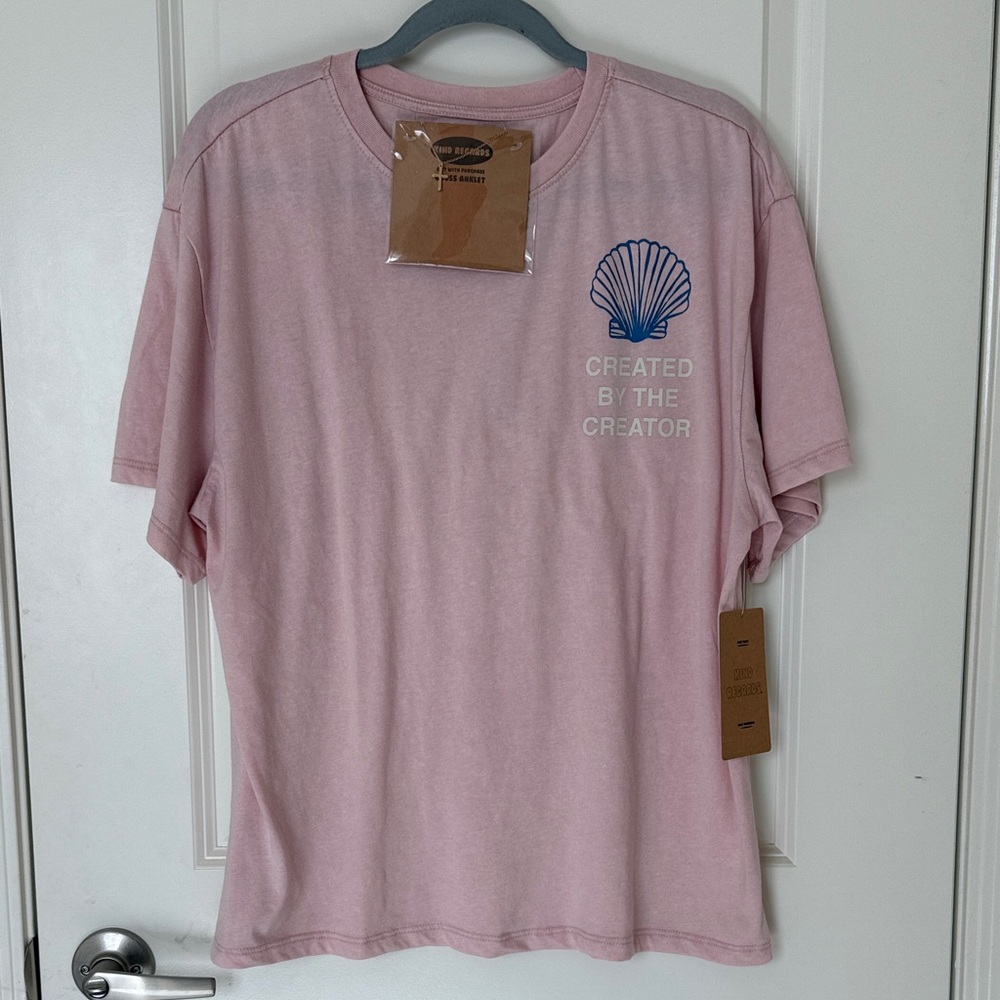 ✨NWT Created By The Creator Kind Regards Women’s Top. Size M🩷